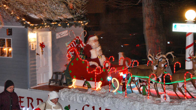Santa visits the Bloomfield Christmas parade